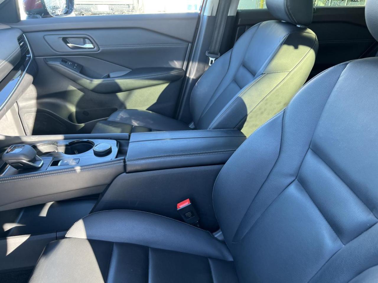 2023 Nissan Rogue AWD SL Photo