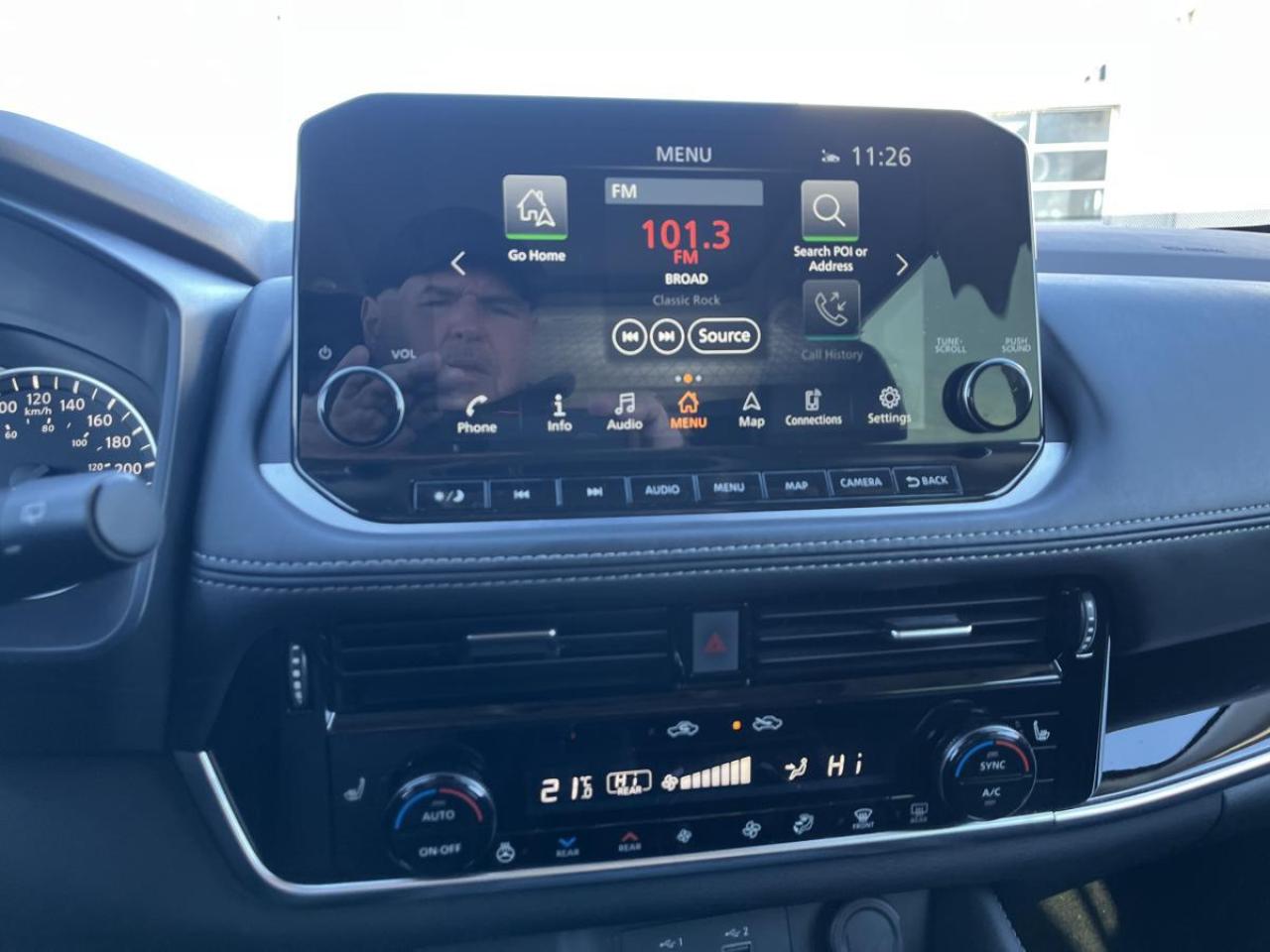 2023 Nissan Rogue AWD SL Photo