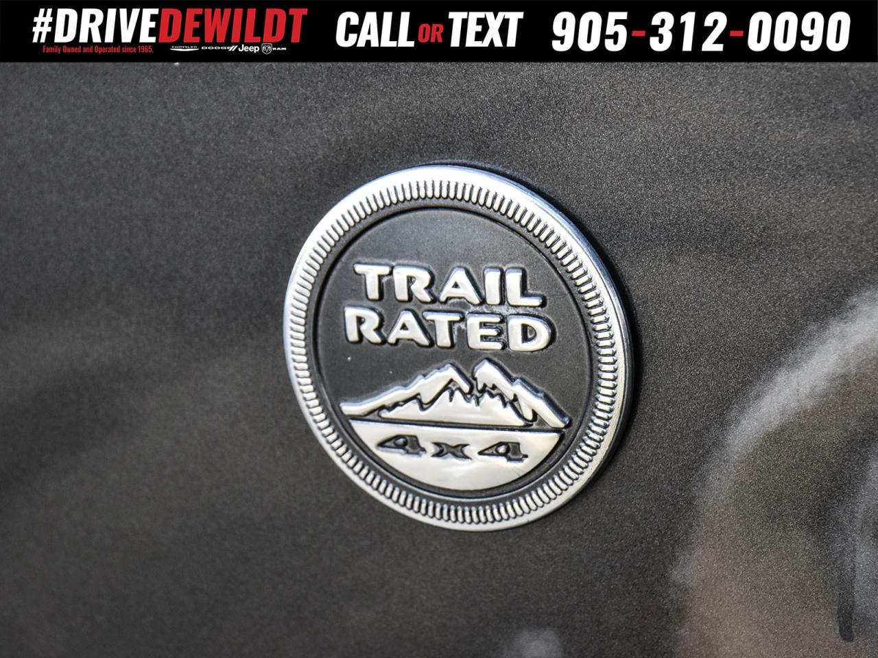 2014 Jeep WRANGLER UNLIMITED SAHARA   REMOTE START   ONE OWNER Photo