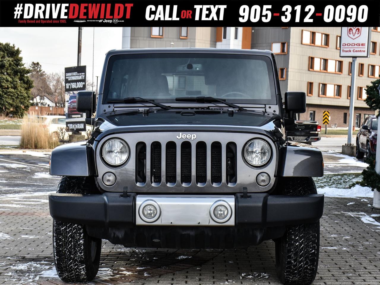 2014 Jeep WRANGLER UNLIMITED SAHARA   REMOTE START   ONE OWNER Photo4