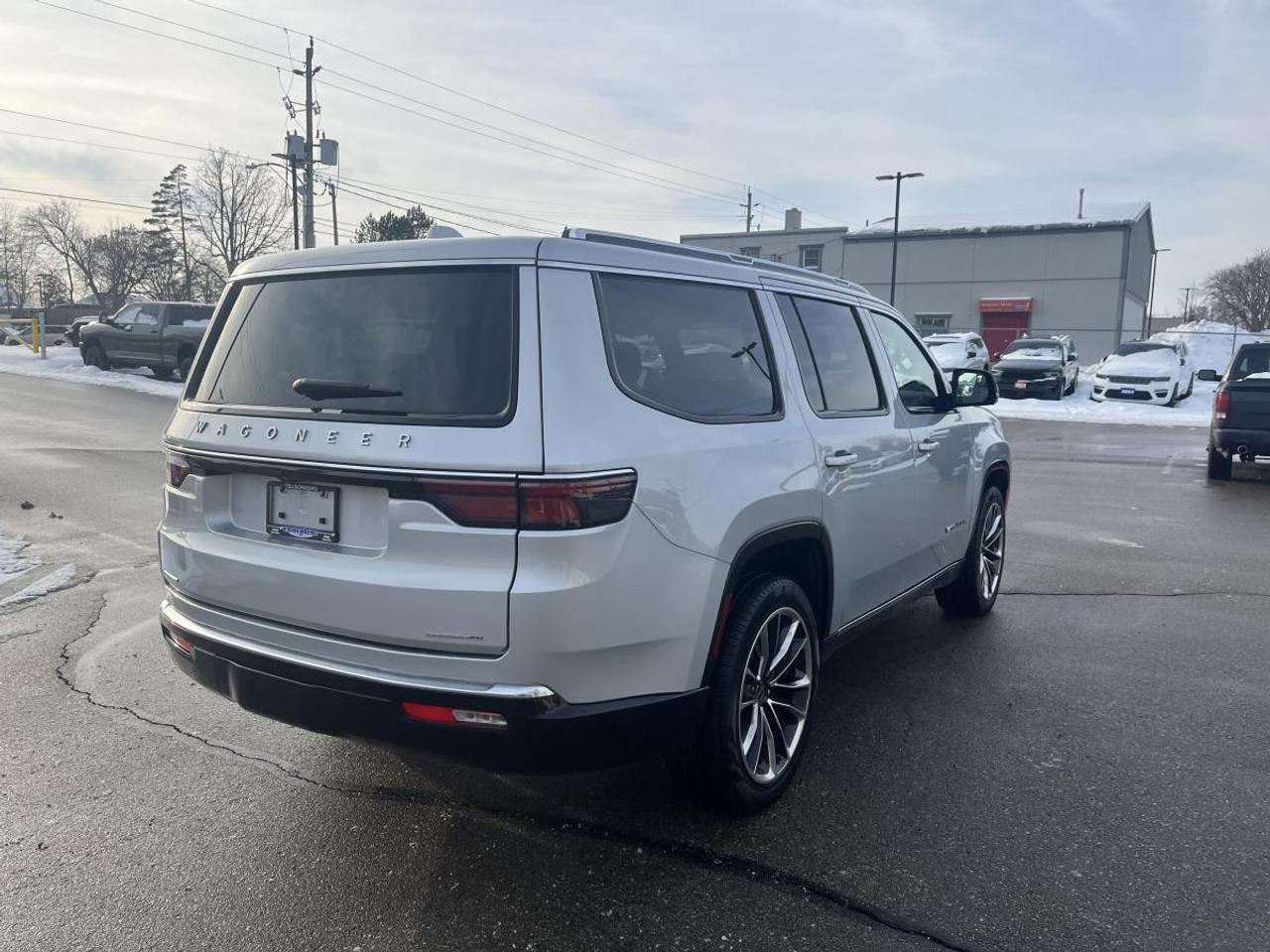 2023 Jeep Wagoneer Series III 4x4 @ 3.99% for 60 mo Photo