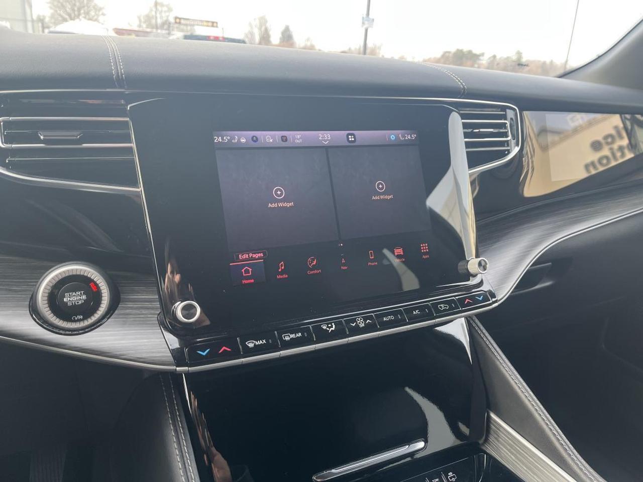 2023 Jeep Wagoneer Series III 4x4 @ 3.99% for 60 mo Photo