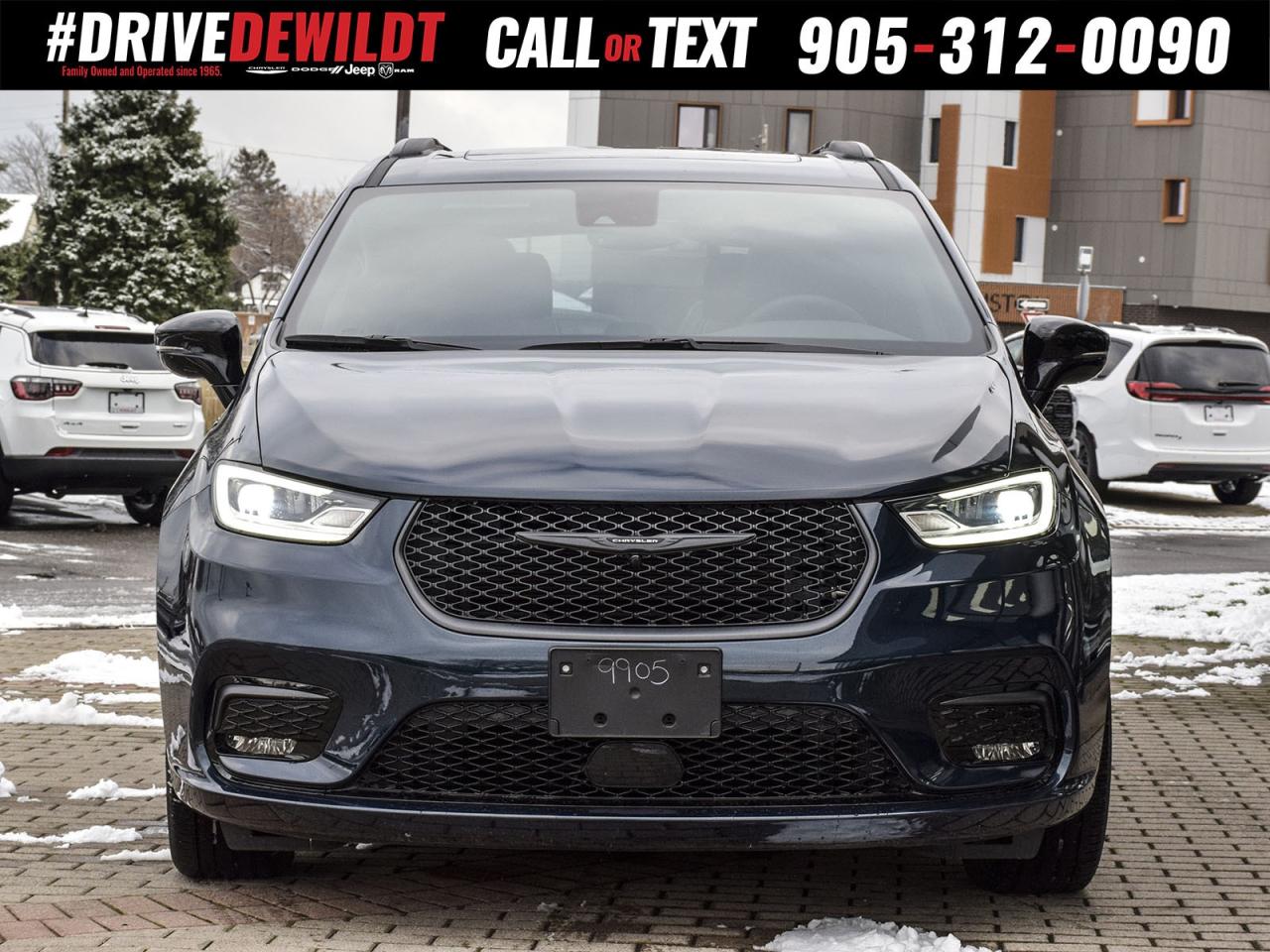 2024 Chrysler Pacifica LIMITED   FULL SUNROOF   S APPEARANCE PKG Photo3