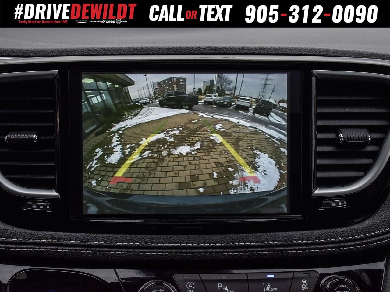 2024 Chrysler Pacifica LIMITED   FULL SUNROOF   S APPEARANCE PKG Photo