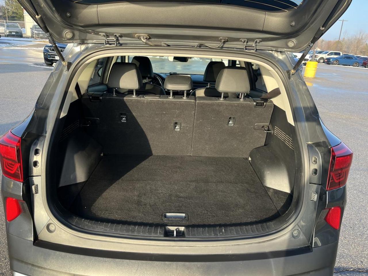 2021 Kia Seltos EX AWD @ 3.99% for 60 mo Photo