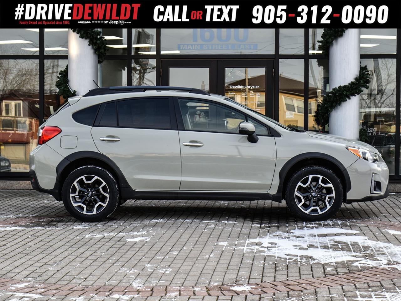 2017 Subaru Crosstrek LIMITED   LEATHER SEATS   POWER SUNROOF Photo