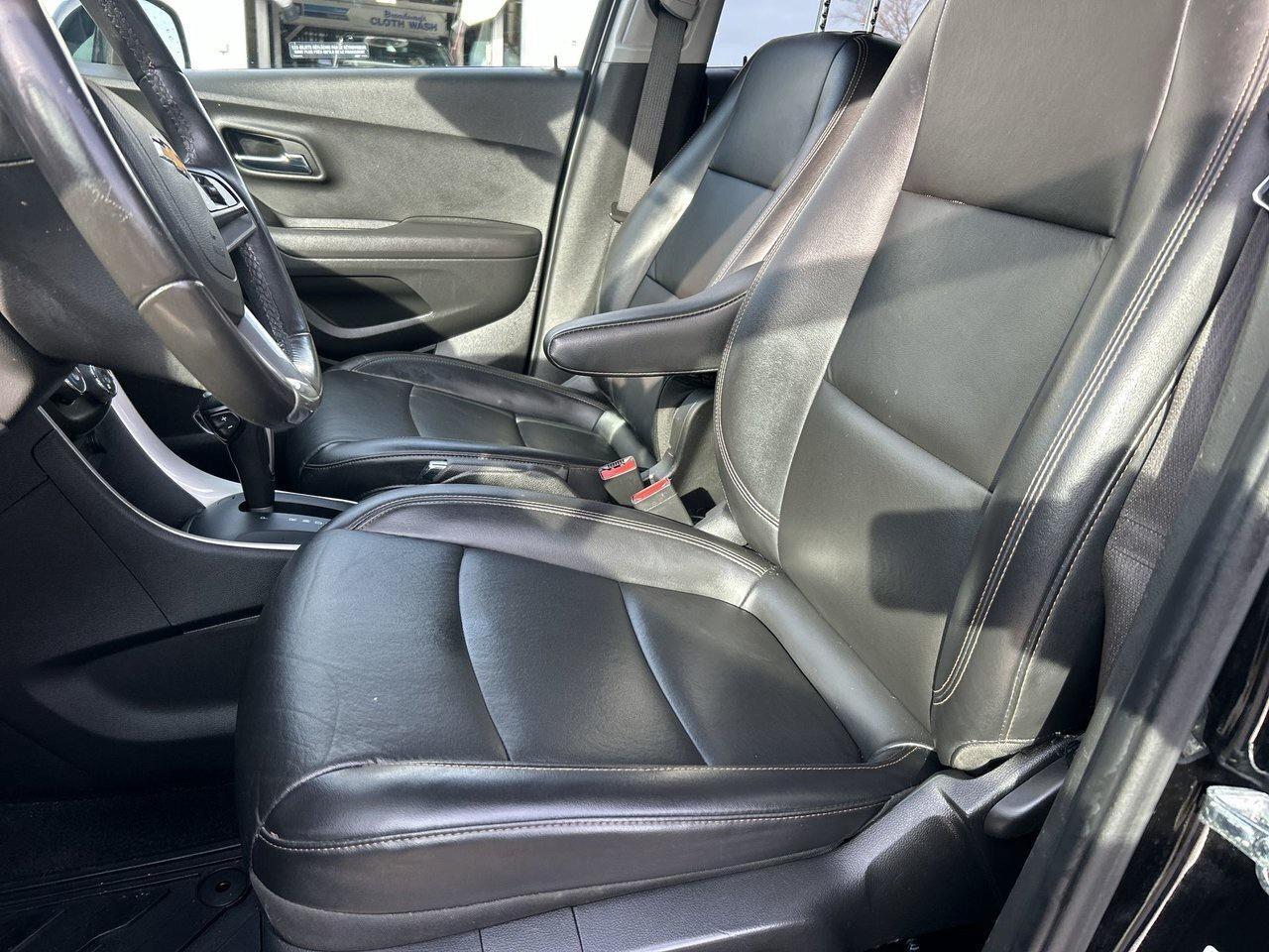 2021 Chevrolet Trax LT Low KMs Leather AWD Heated Seats Photo