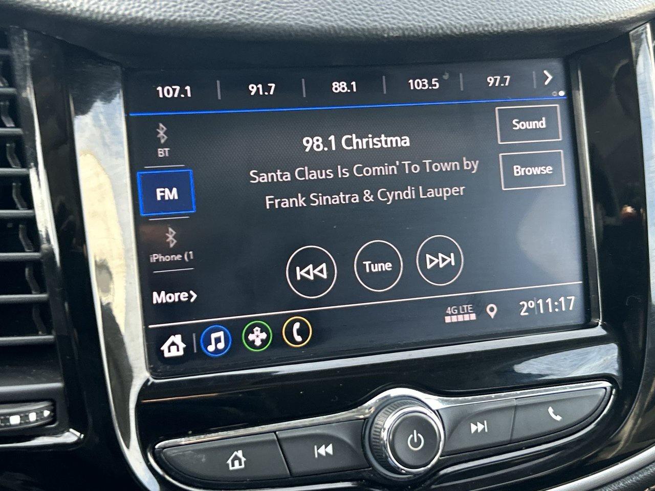 2021 Chevrolet Trax LT Low KMs Leather AWD Heated Seats Photo