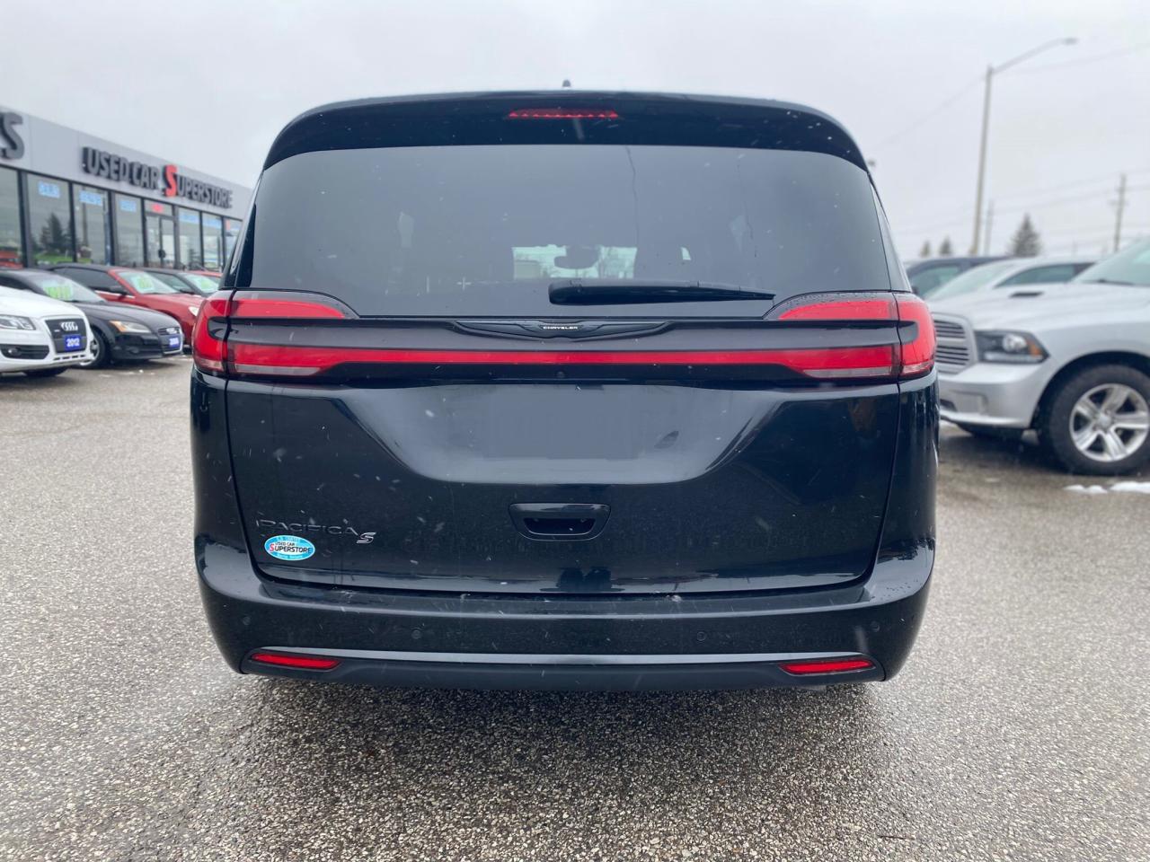 2023 Chrysler Pacifica Touring S ~Heated Leather ~Moonroof~Bluetooth ~Cam Photo2