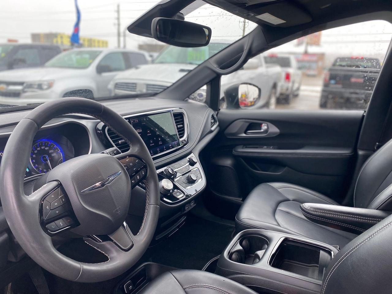 2023 Chrysler Pacifica Touring S ~Heated Leather ~Moonroof~Bluetooth ~Cam Photo