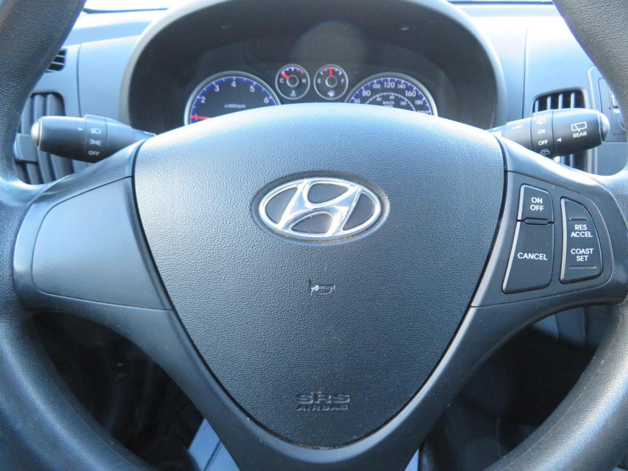 2011 Hyundai Elantra Touring 4dr Wgn Auto GL Photo
