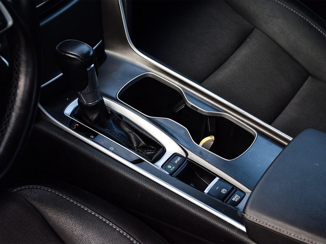 2020 Honda Accord Sedan Sport Photo