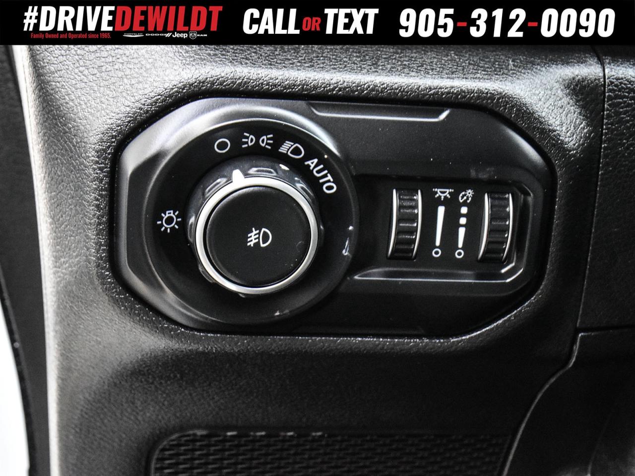 2021 Jeep Wrangler UNLIMITED SAHARA   ALTITUDE   LEATHER SEATS Photo