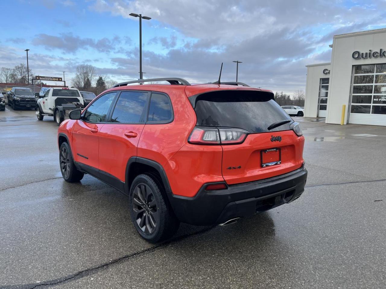2021 Jeep Cherokee 80th Anniversary 4x4 Photo3