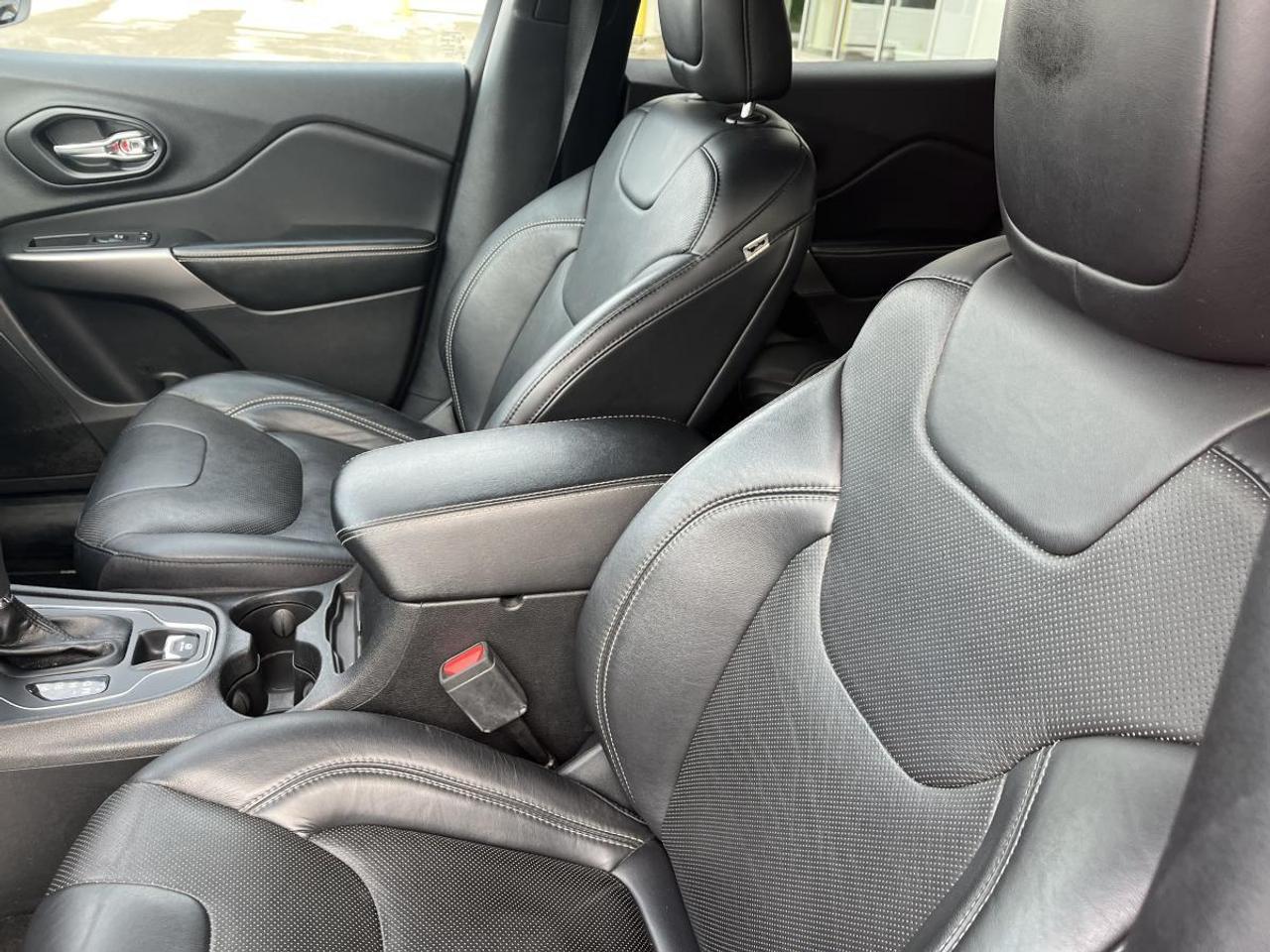 2021 Jeep Cherokee 80th Anniversary 4x4 @ 3.99% for 60 mo Photo