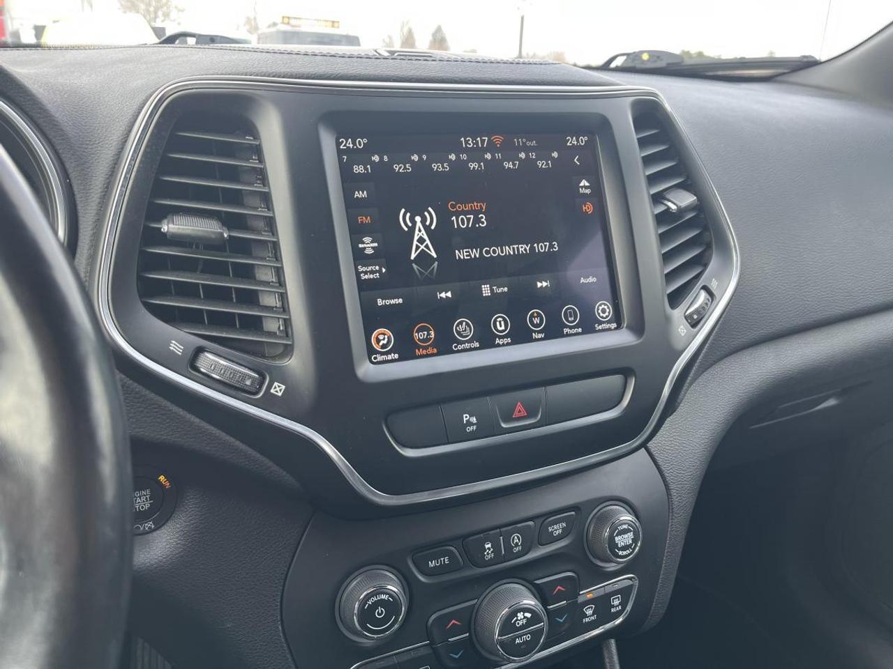 2021 Jeep Cherokee 80th Anniversary 4x4 @ 3.99% for 60 mo Photo