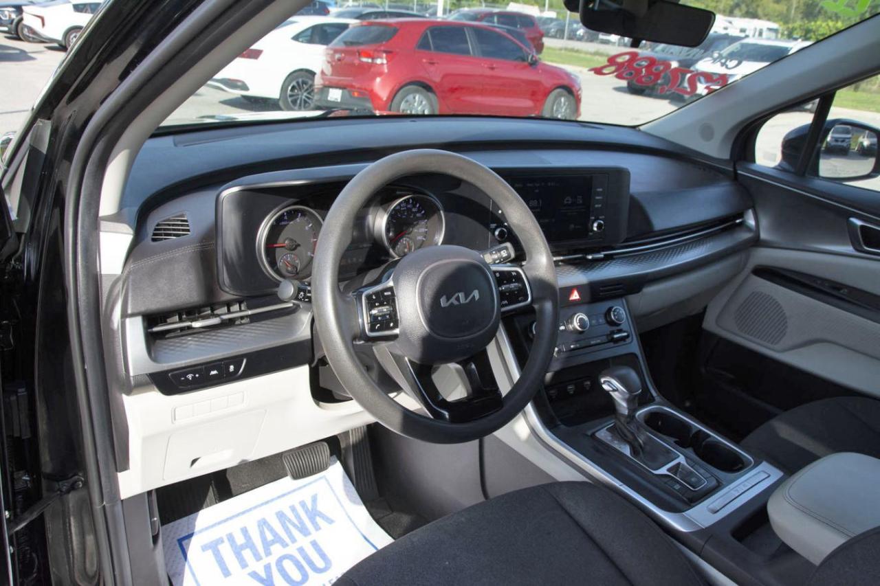 2022 Kia Carnival CARNIVAL LX Photo