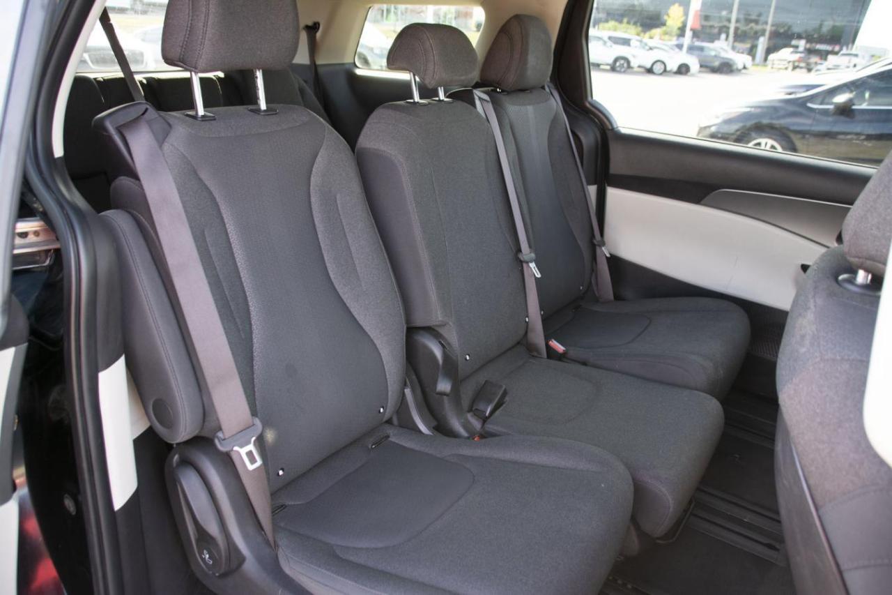 2022 Kia Carnival CARNIVAL LX Photo