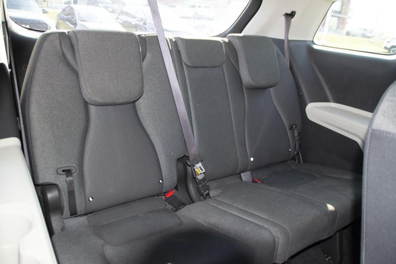 2022 Kia Carnival CARNIVAL LX Photo