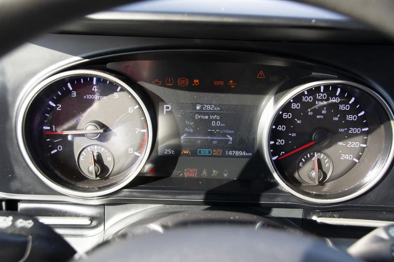 2022 Kia Carnival LX Photo