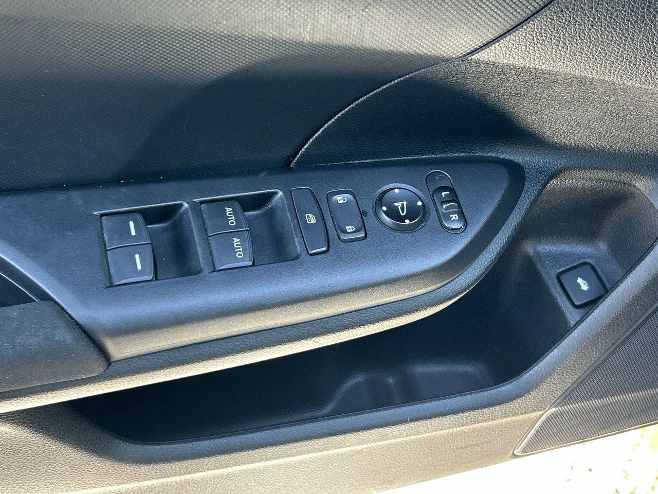 2018 Honda Civic Sedan LX Heated Seats Alloy Wheels Climate Control Photo