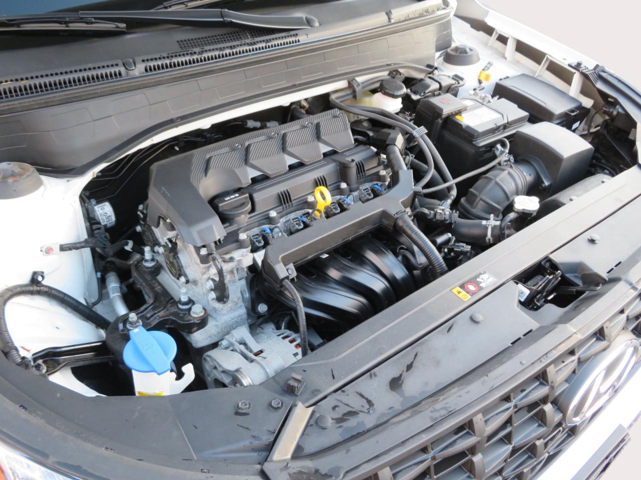 2023 Hyundai Venue Preferred IVT Photo