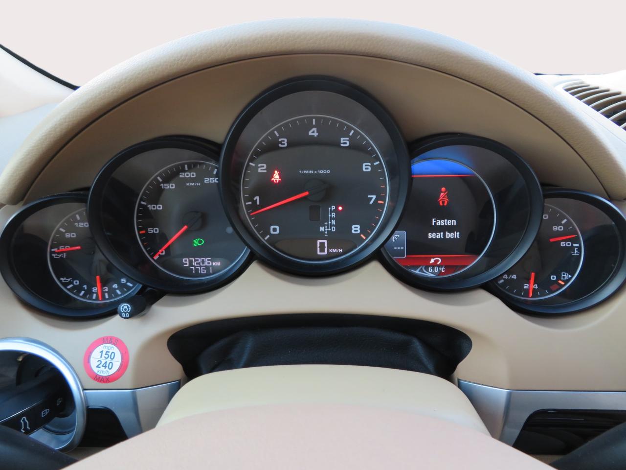 2014 Porsche Cayenne AWD PLATINUM EDITION Photo