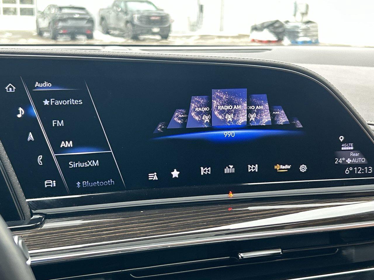 2022 Cadillac Escalade Premium Luxury Air Suspension Soft-Close Doors Ada Photo