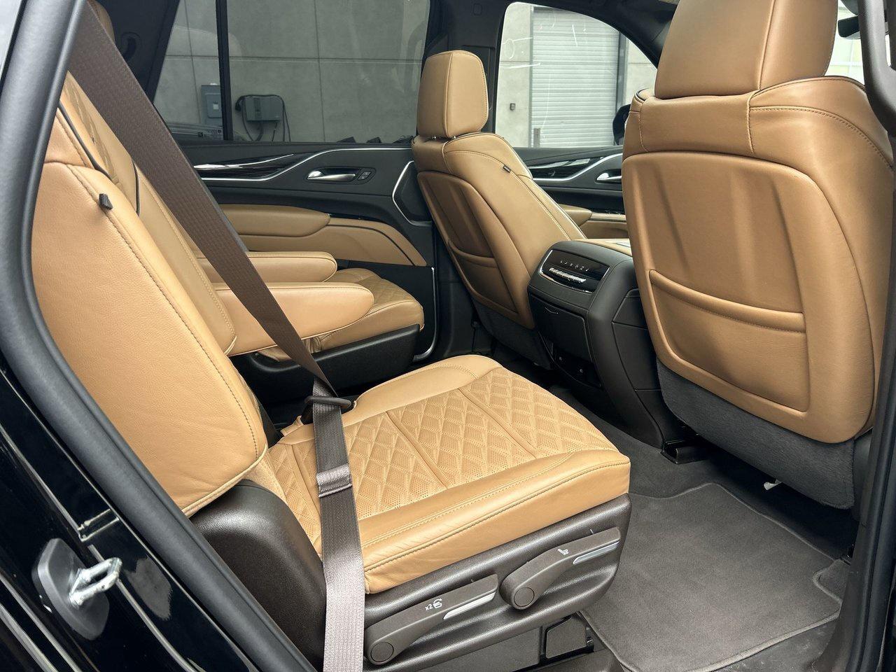 2022 Cadillac Escalade Premium Luxury Air Suspension Soft-Close Doors Ada Photo