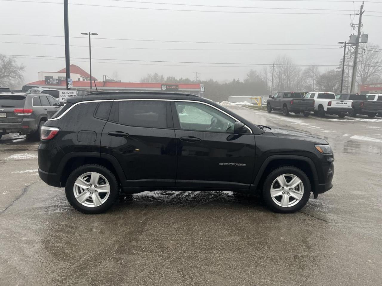 2022 Jeep Compass NORTH 4X4 Photo