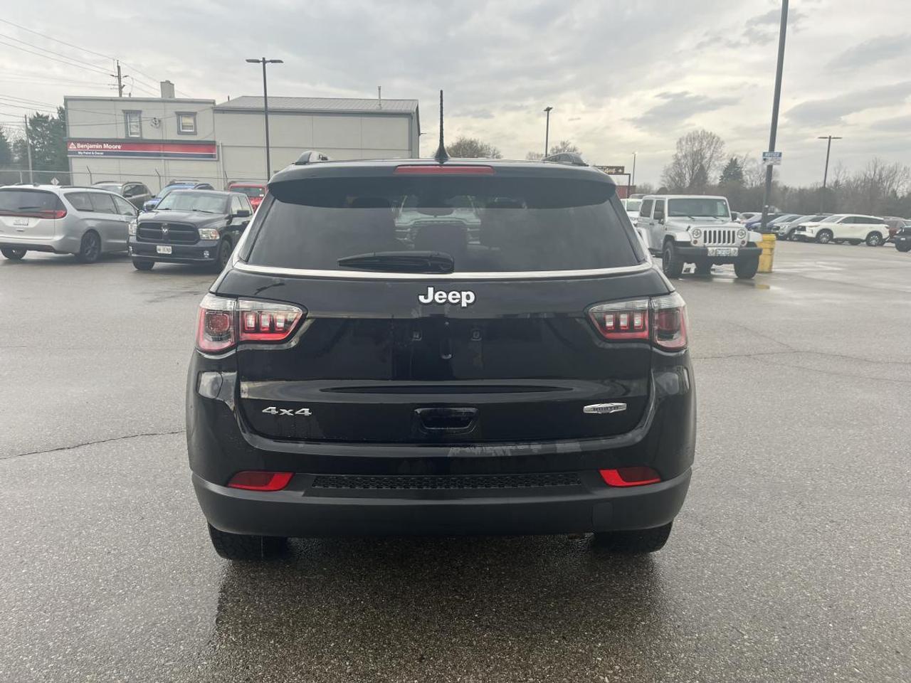 2022 Jeep Compass NORTH 4X4 Photo
