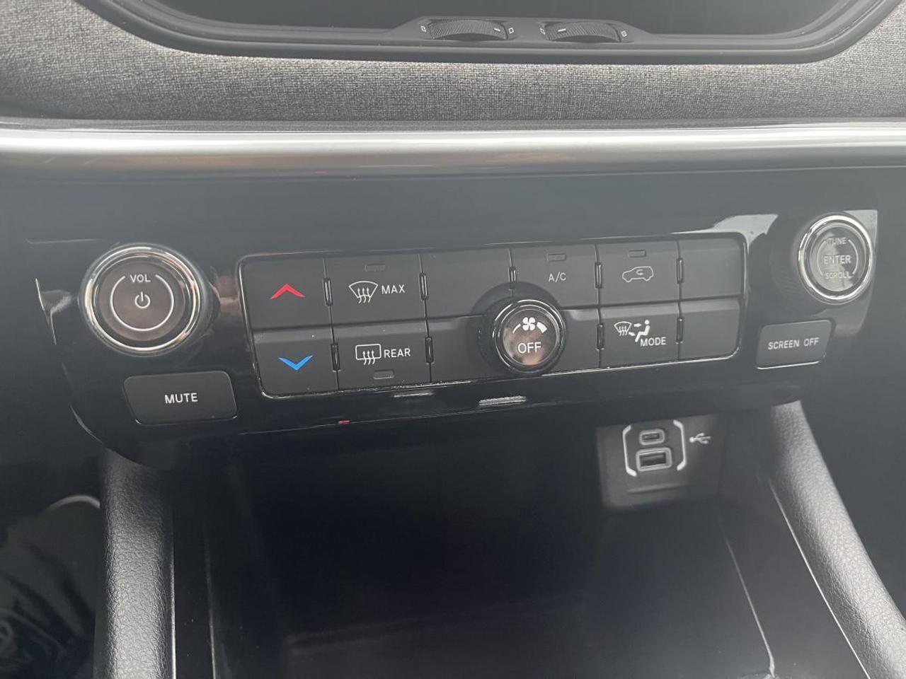 2022 Jeep Compass NORTH 4X4 Photo
