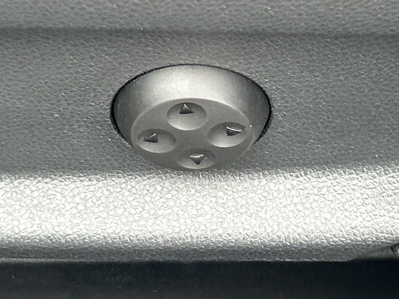 2018 Mercedes-Benz GLC 4MATIC SUV 360 Degree Camera AMG Sport Package Act Photo