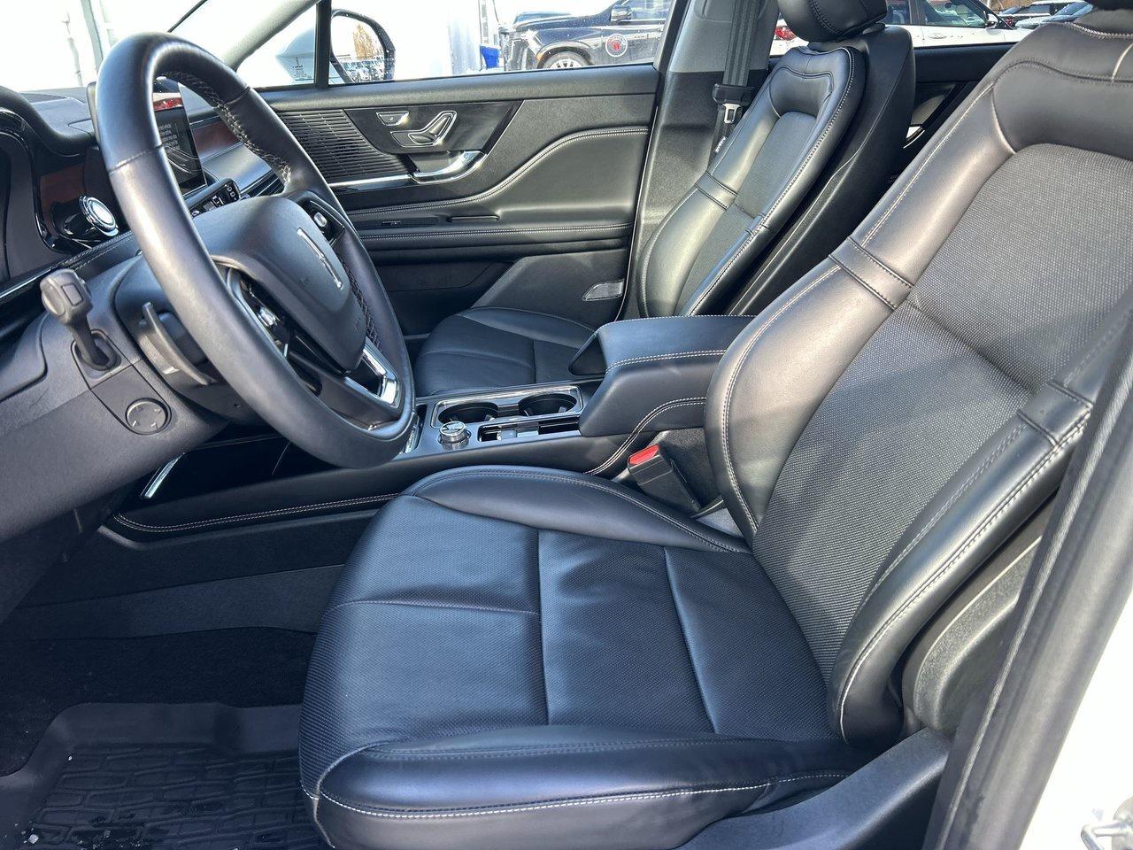 2022 Lincoln Corsair Reserve AWD Only 15,000kms! Adaptive Cruise Heated Photo