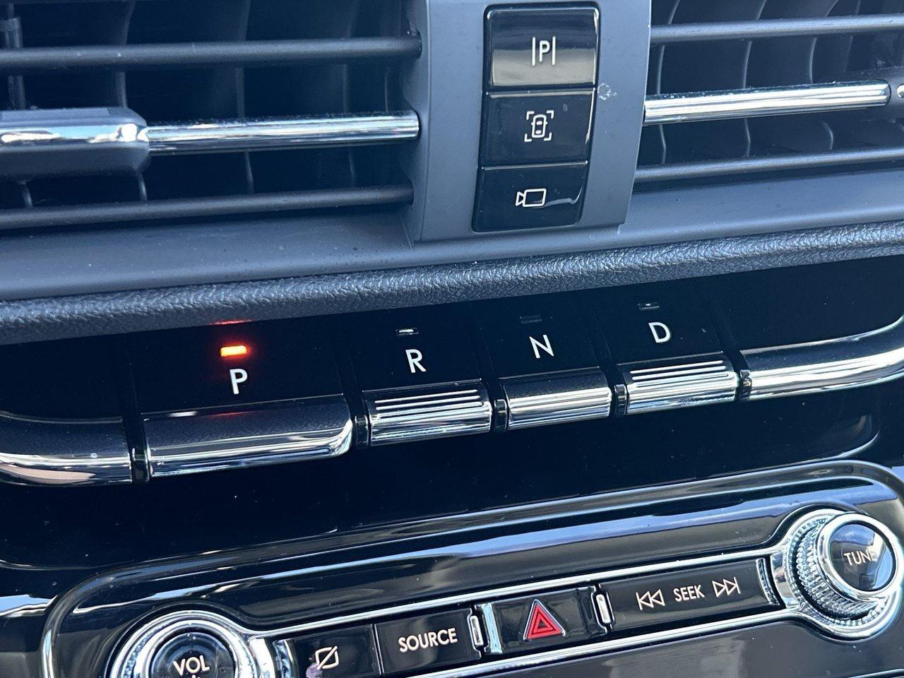 2022 Lincoln Corsair Reserve AWD Only 15,000kms! Adaptive Cruise Heated Photo