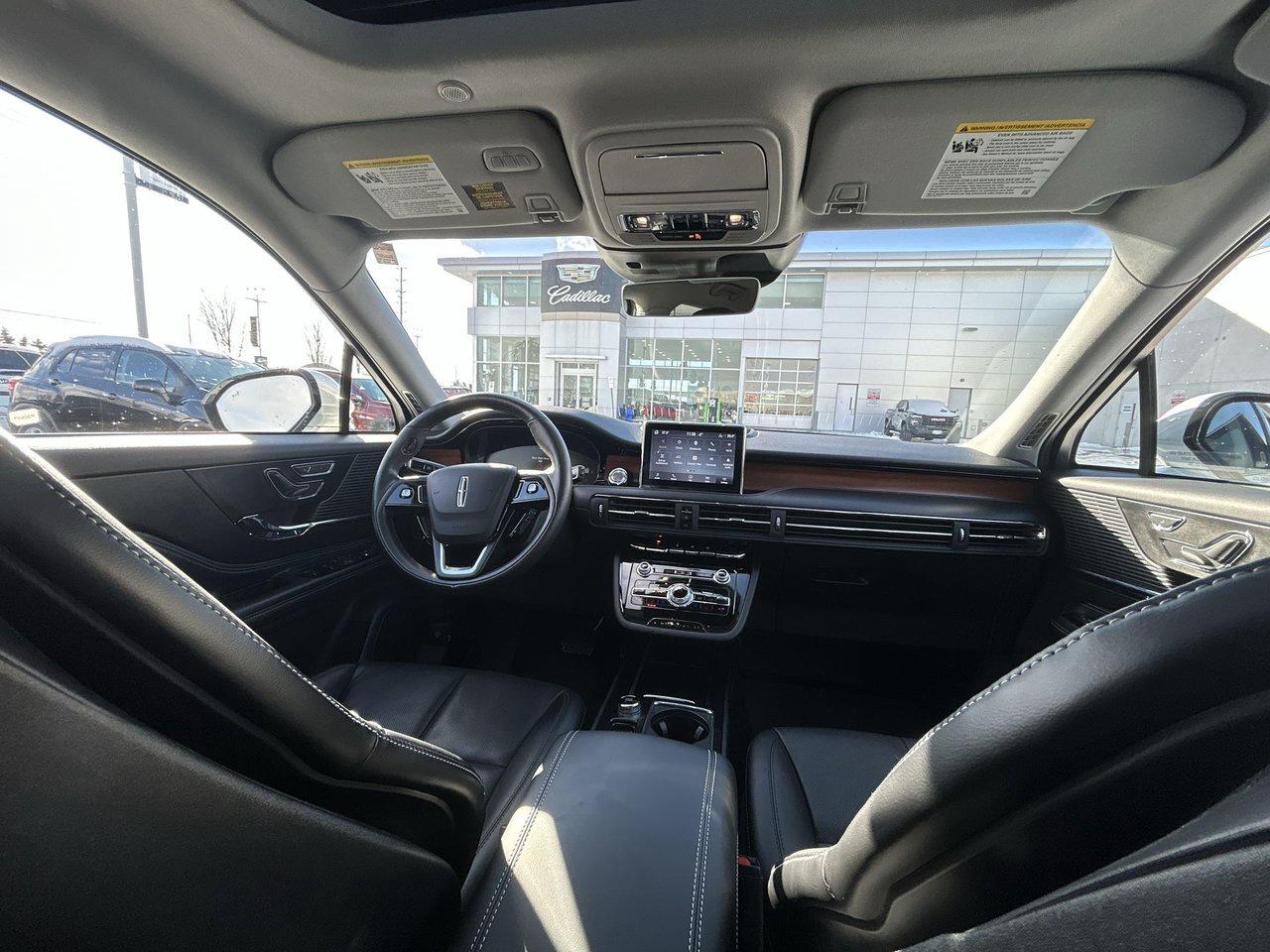 2022 Lincoln Corsair Reserve AWD Only 15,000kms! Adaptive Cruise Heated Photo