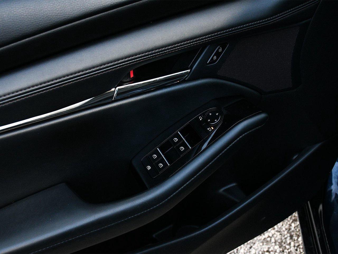 2021 Mazda MAZDA3 GS Finance Discount $1500 Applied Photo