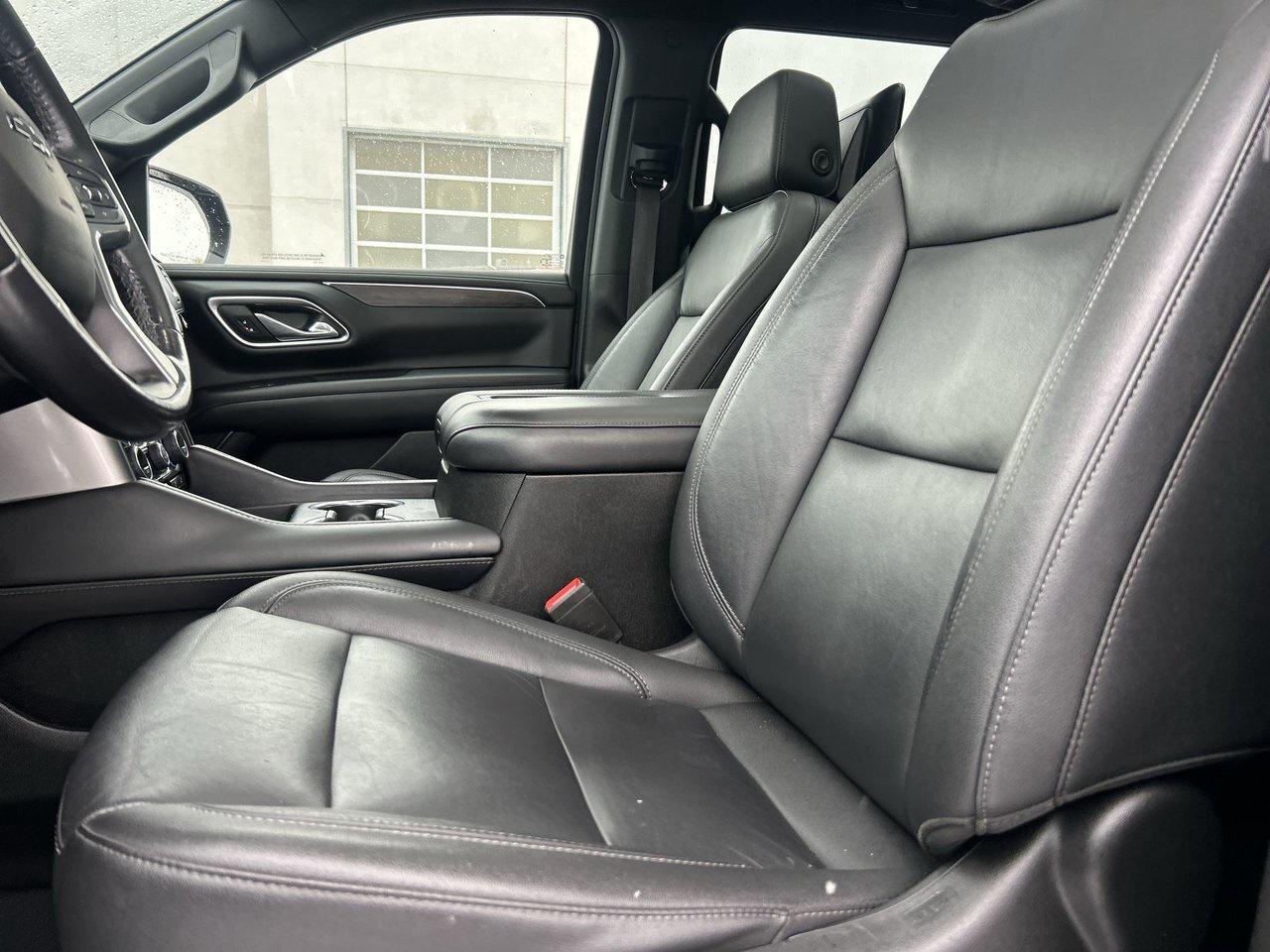 2021 Chevrolet Tahoe 4x4 Z71 8-Pass BOSE Rear Screens Sunroof Low KMs Photo