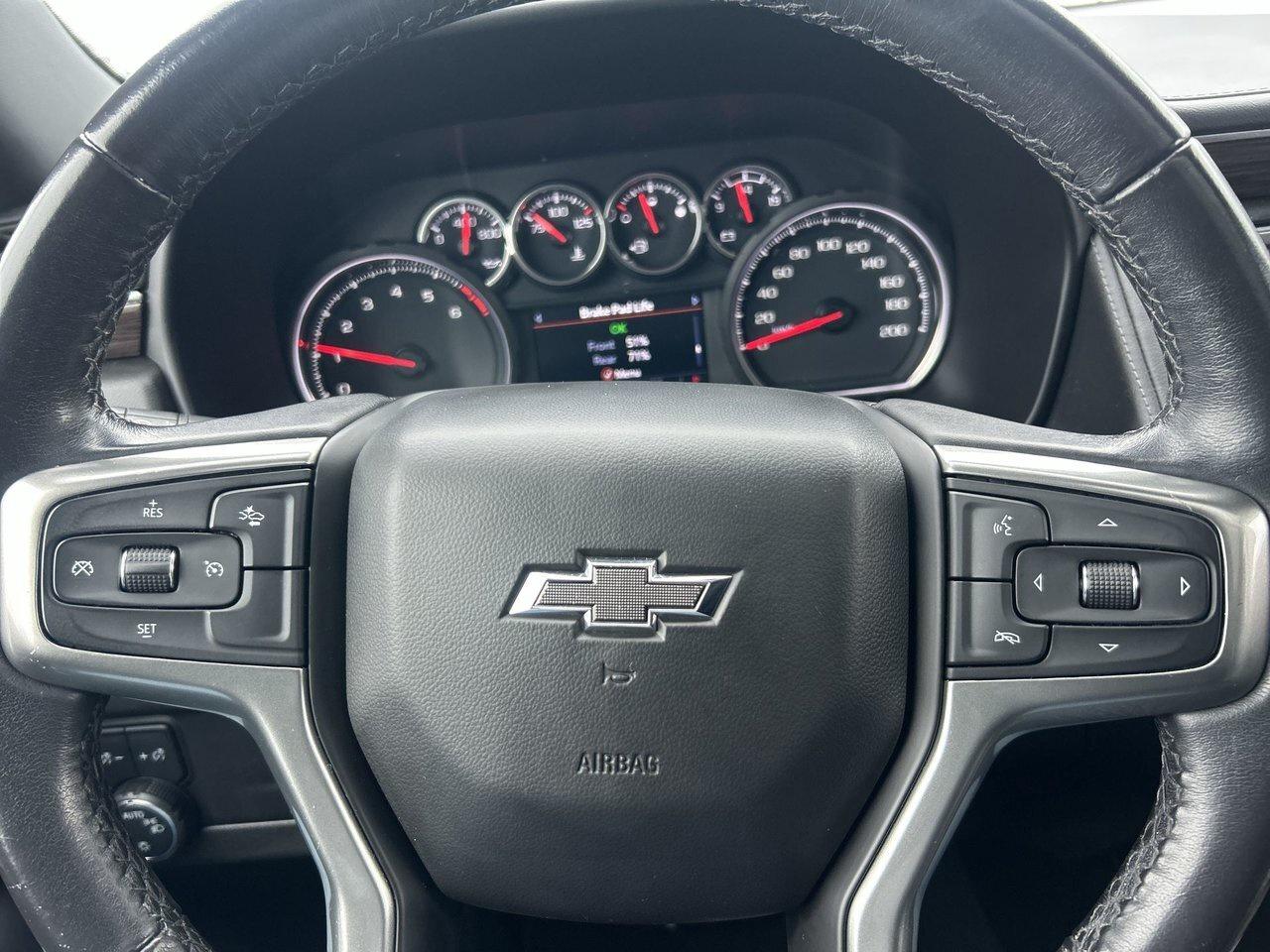 2021 Chevrolet Tahoe 4x4 Z71 8-Pass BOSE Rear Screens Sunroof Low KMs Photo