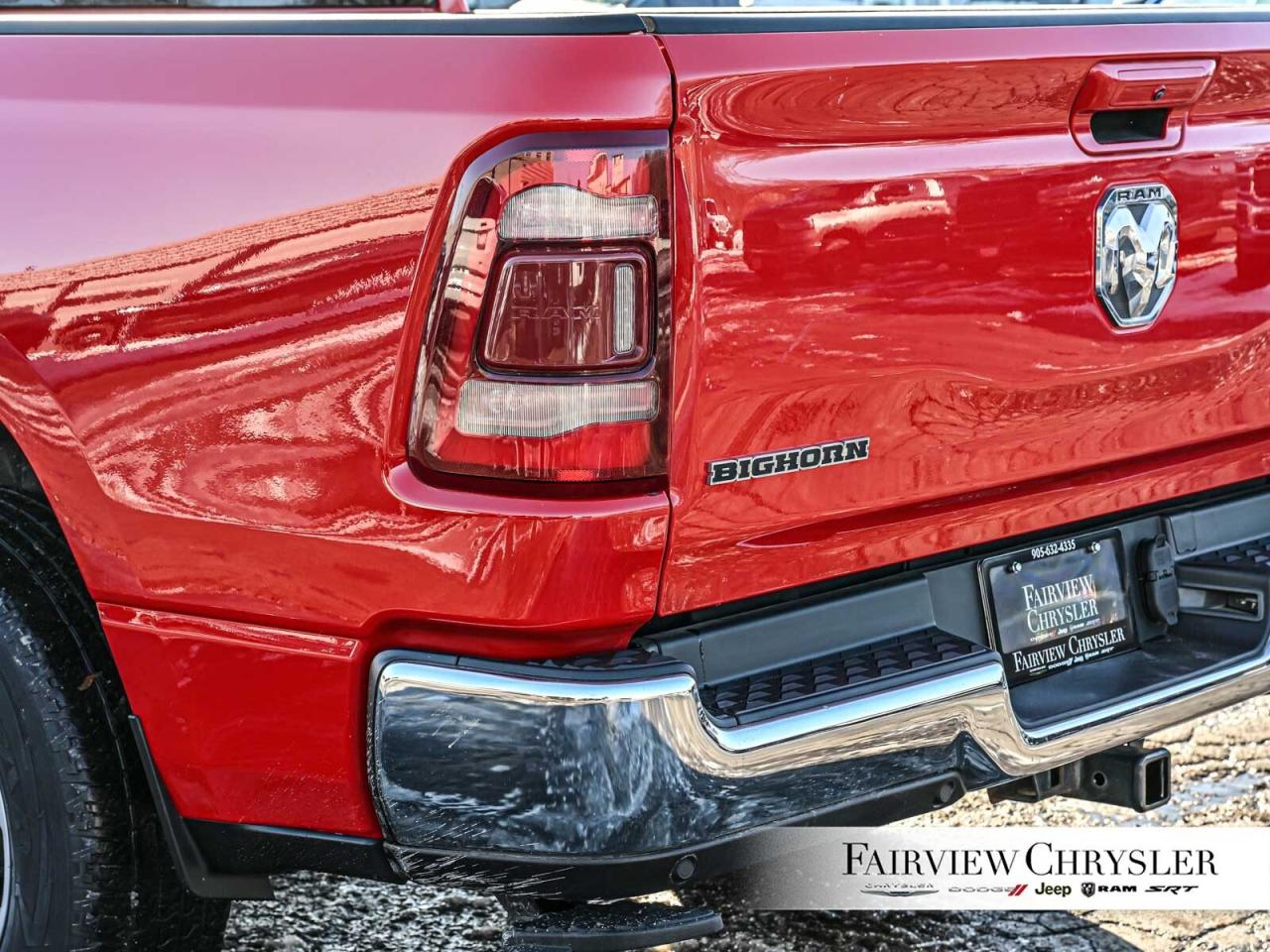 2021 RAM 1500 Big Horn CARPLAY   8.4 TOUCHSCREEN   SPRAY IN LINE Photo