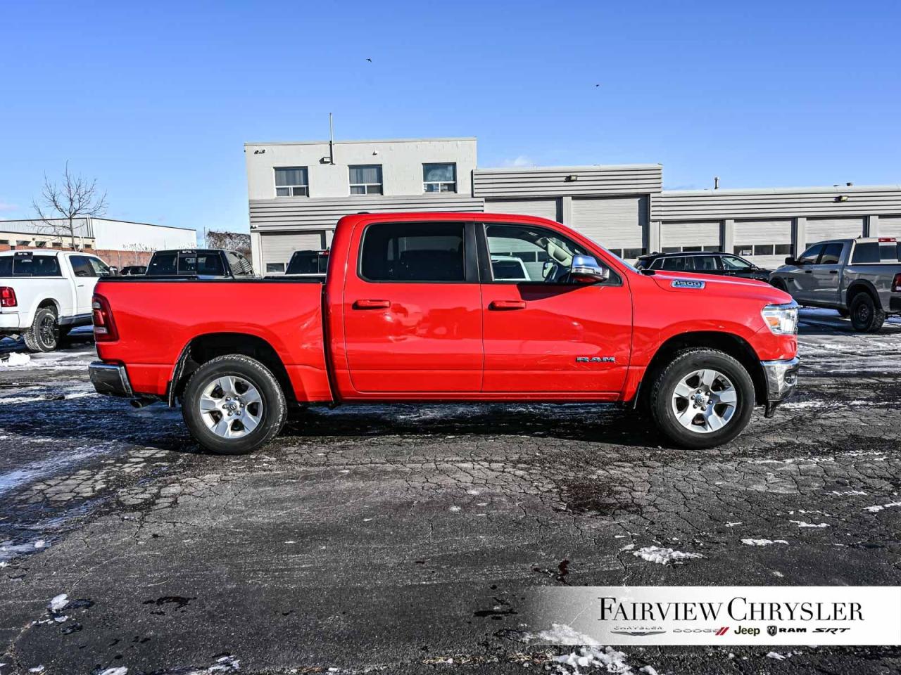 2021 RAM 1500 Big Horn CARPLAY   8.4 TOUCHSCREEN   SPRAY IN LINE Photo