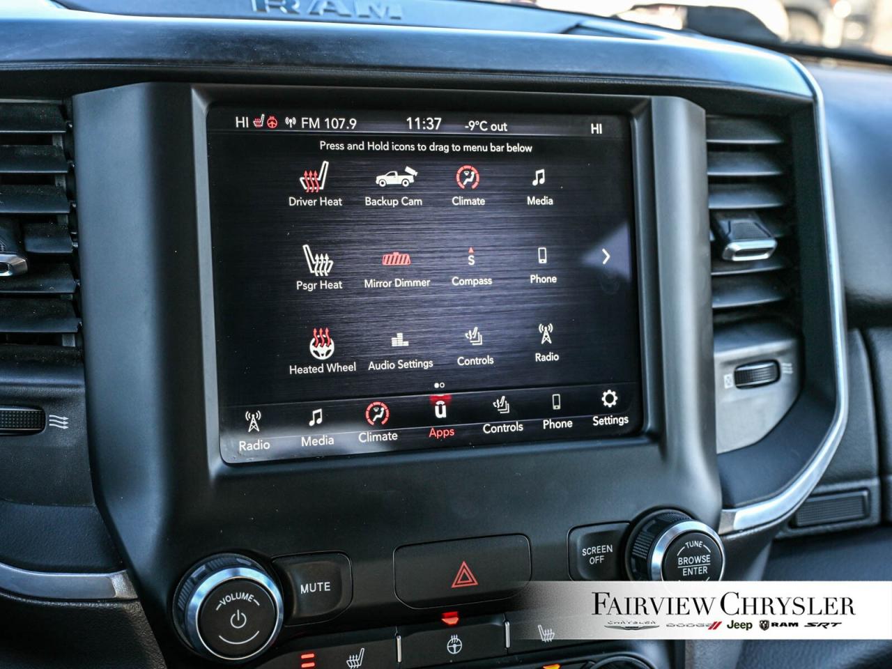 2021 RAM 1500 Big Horn CARPLAY   8.4 TOUCHSCREEN   SPRAY IN LINE Photo