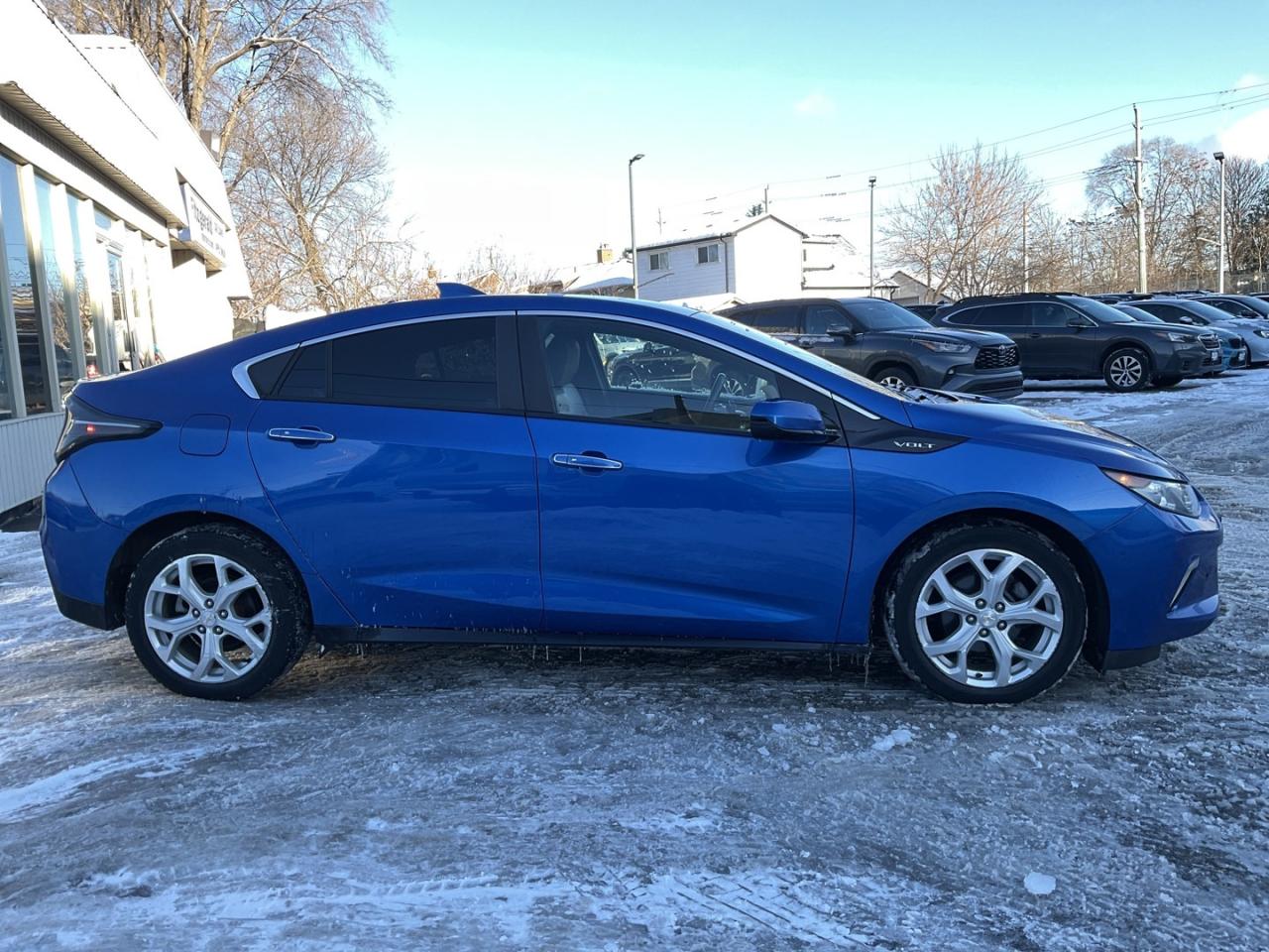 2017 Chevrolet Volt PREMIER - LTHR! PLUG-IN! BACK-UP CAM! BSM! Photo