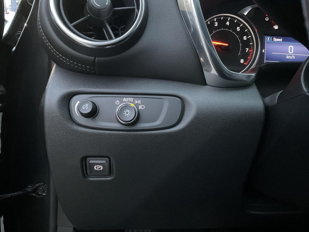 2020 Chevrolet Blazer LT AWD - BACK-UP CAM! BSM! REMOTE START! Photo