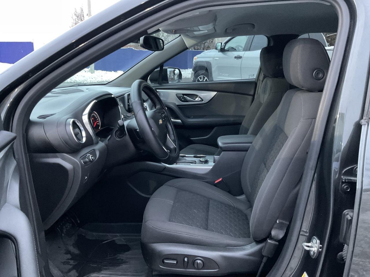 2020 Chevrolet Blazer LT AWD - BACK-UP CAM! BSM! REMOTE START! Photo