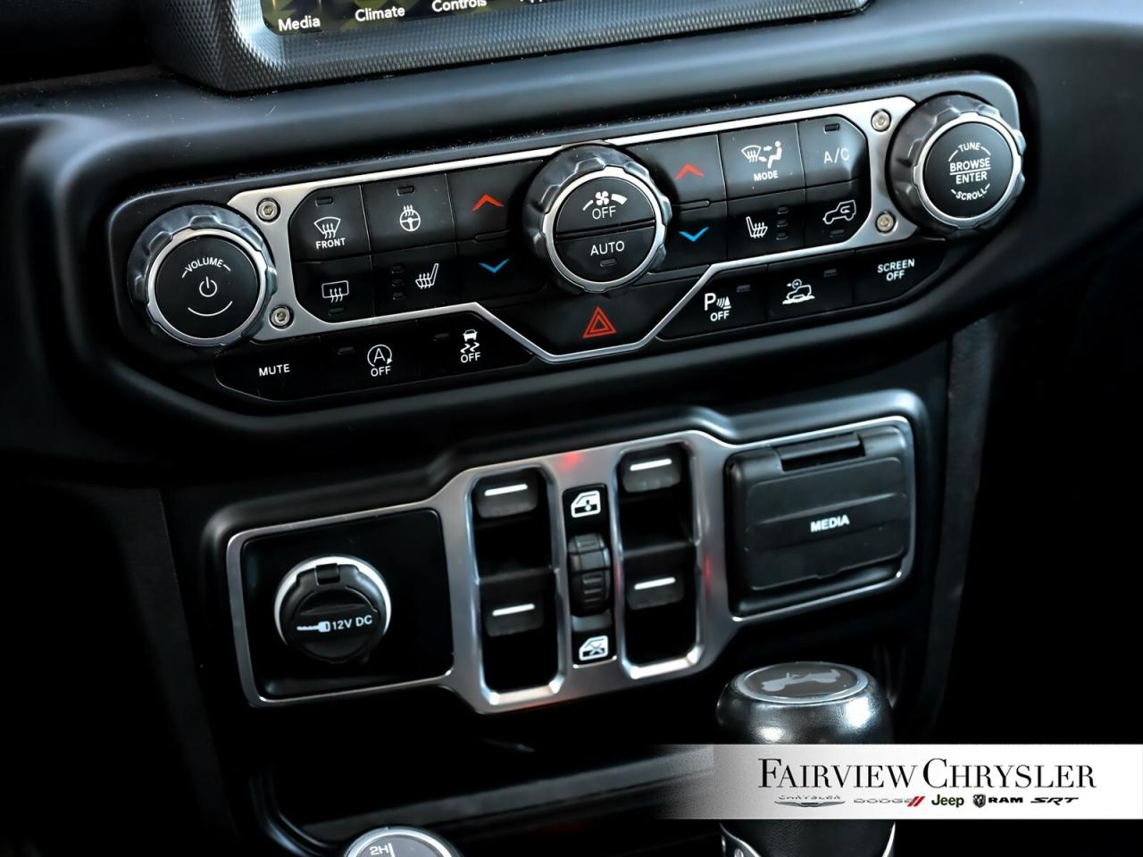 2021 Jeep WRANGLER UNLIMITED Sahara LEATHER   HEATED SEATS   NAV   ALPINE   ADA Photo