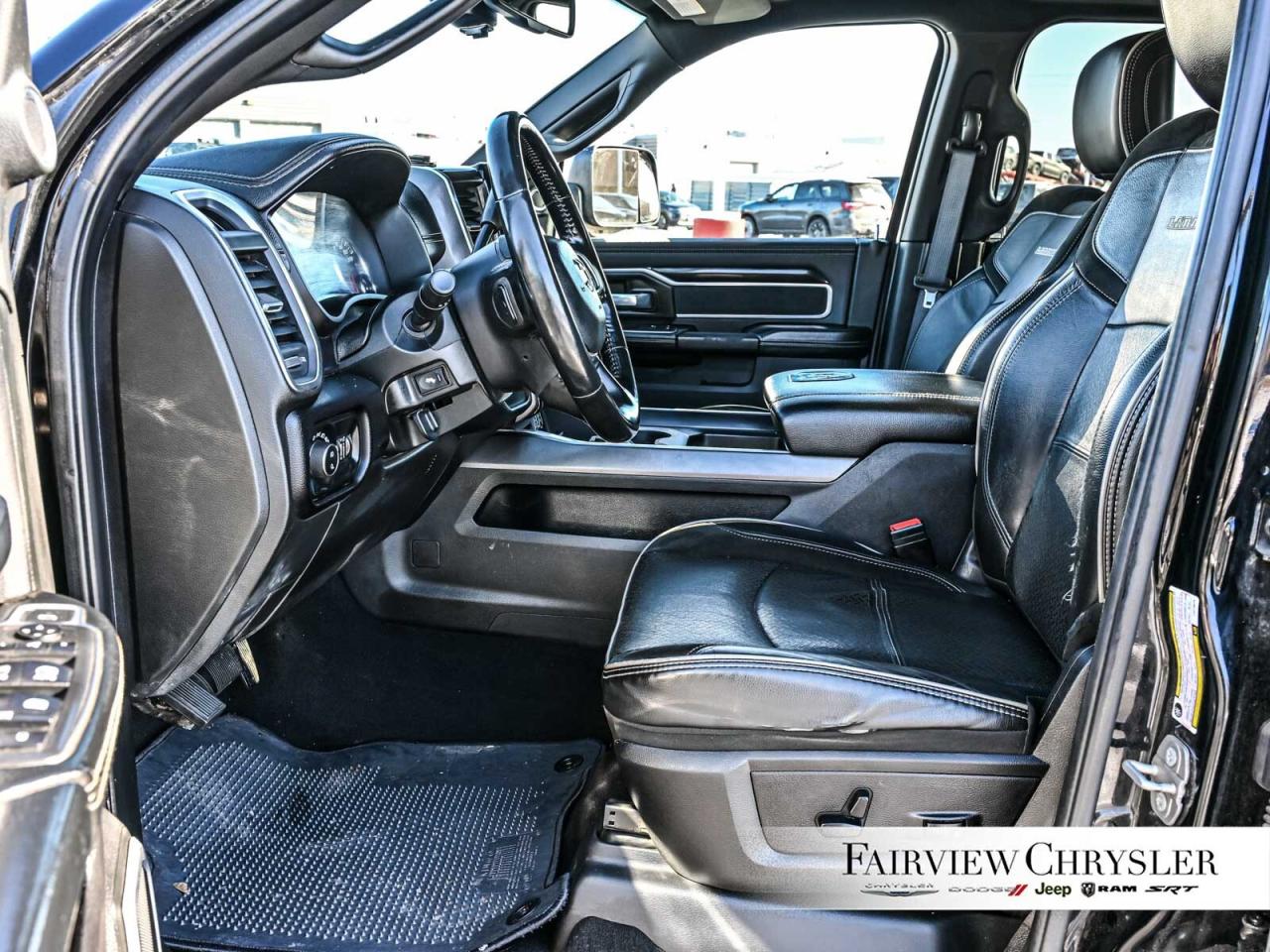 2020 RAM 3500 Laramie 8FT BOX   AISIN TRANSMISSION   SUNROOF   D Photo