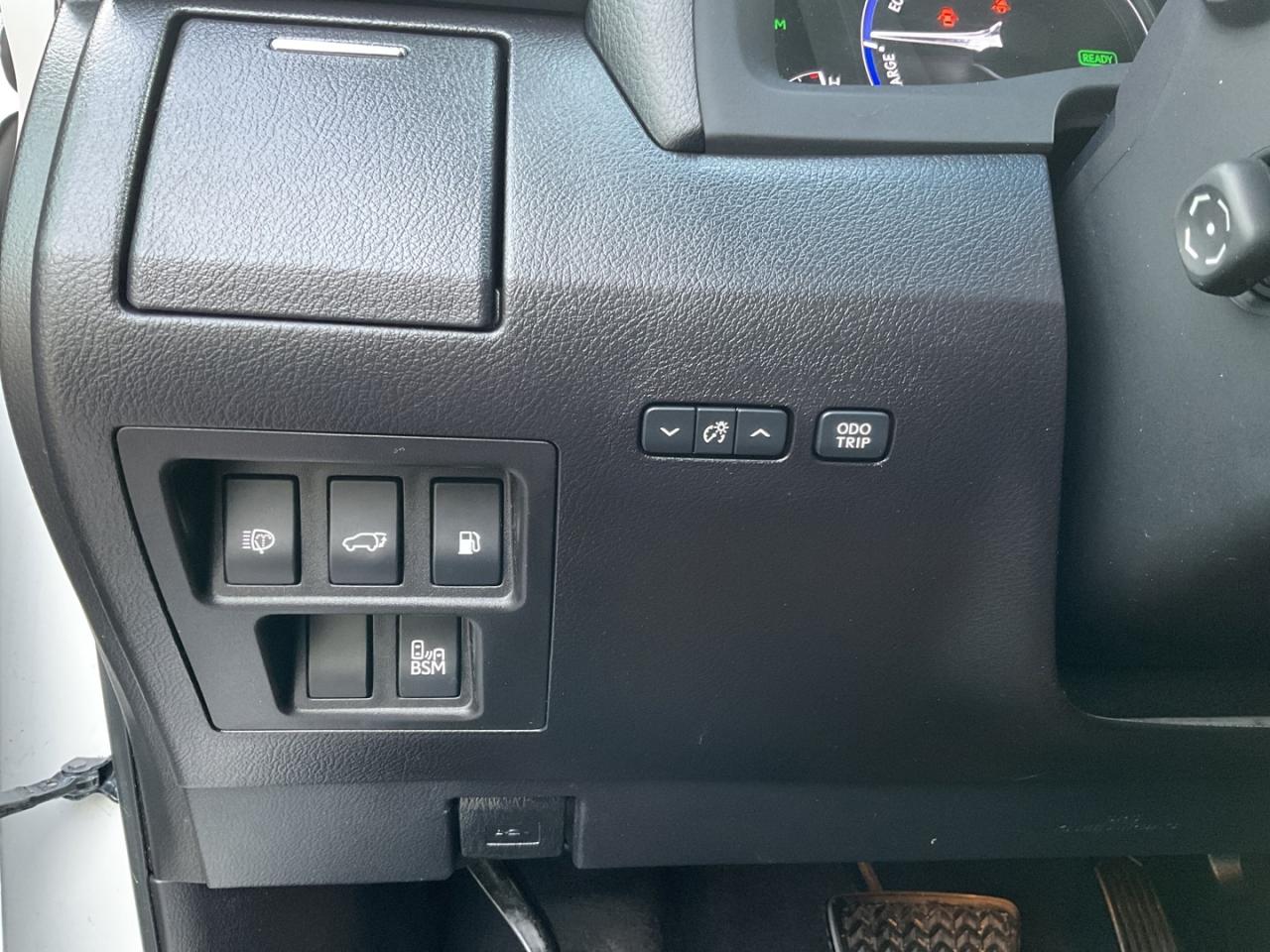 2015 Lexus RX 450h AWD - LTHR! NAV! BACK-UP CAM! HUD! BSM! Photo