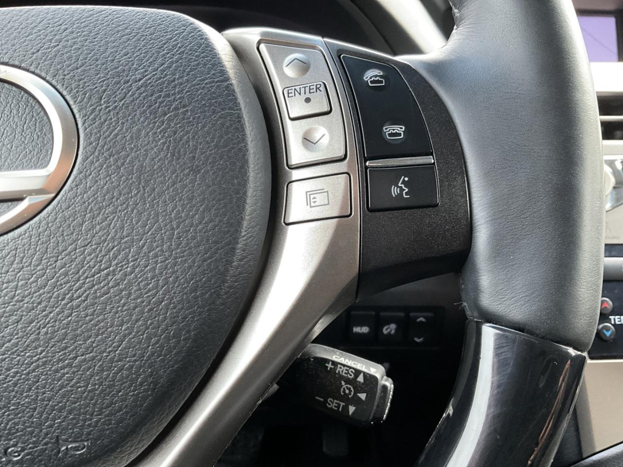 2015 Lexus RX 450h AWD - LTHR! NAV! BACK-UP CAM! HUD! BSM! Photo