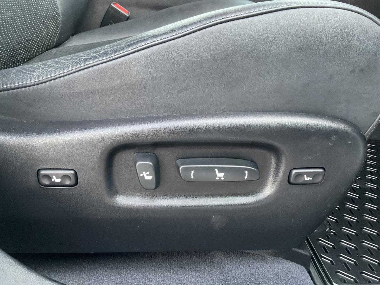 2015 Lexus RX 450h AWD - LTHR! NAV! BACK-UP CAM! HUD! BSM! Photo